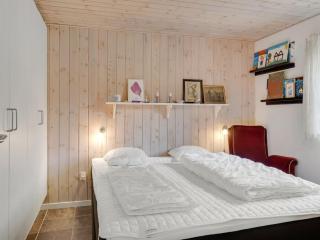 Holiday Home Marjanna - 700m to the fjord by Interhome - 3