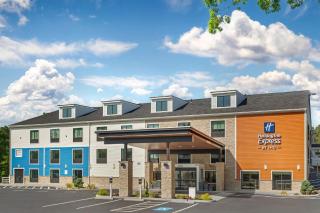Holiday Inn Express Hyannis - Cape Cod by IHG - 0