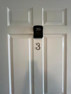 Apartment 3, Clifden Bay Apartments - 4