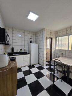Apê completo com 3 quartos a 500m da Praia - 4