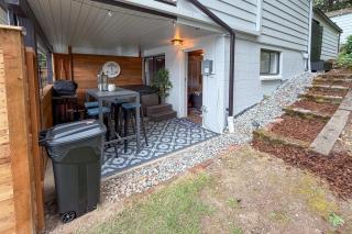 Tanwax Lake Waterfront Studio w/ Private Hot Tub! - 9