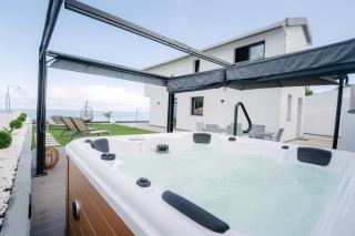 Eva's house - 4