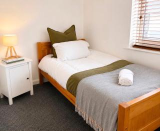 Hartlepool 4BR Stay Long Stay Contractor Deals - 5