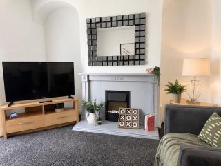 Hartlepool 4BR Stay Long Stay Contractor Deals - 9