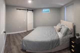 3 BR w large yard and pet friendly Near Kansas City! - 1