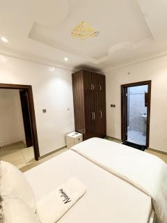 Nestoria Comfort Suites - 3
