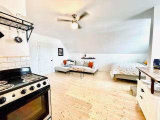 Fin's Studio, Fundy Park - 9