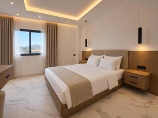 Rooftop Panoramic Room - 9