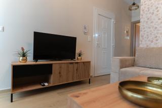 Chriselli Apartment - 2