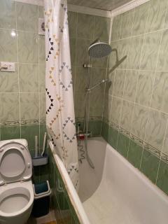 Flower Garden Guest House - 2
