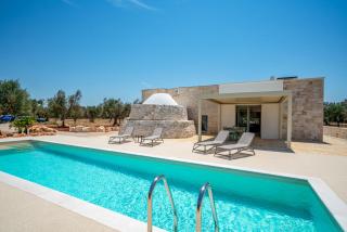 Villa Smeraldo with private pool and stone vaults - 0