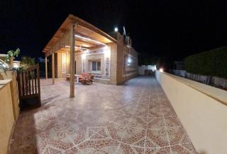 Luxury North Coast Villa with Private Pool - 8