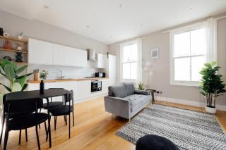 Contemporary & Chic 1 Bedroom Apartment in Honor Oak - 0