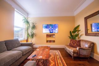 Victorian Family Home - 4
