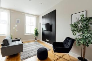 Contemporary & Chic 1 Bedroom Apartment in Honor Oak - 9