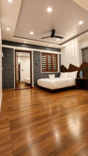Birdwing Cottage, Munnar - 2