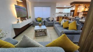 Casa familiar de 2 pisos en condominio privado - 9