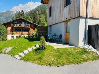 Spacious Mont Blan - 1