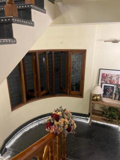 Mountain View Rooms with Breakfast, Shillong - 9