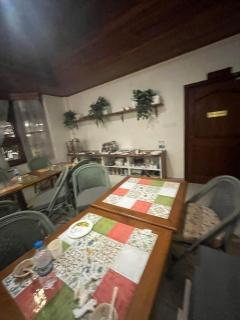 Mountain View Rooms with Breakfast, Shillong - 3