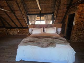 Lux Fur Cabin - Lindequesdrif - 4