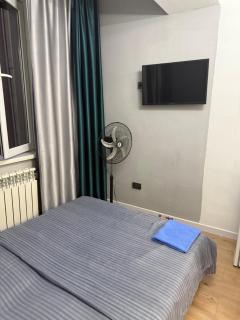 Di apartment 3 - 9