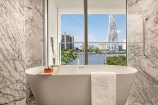 Hotel Indigo Guangzhou Haixinsha by IHG - 8