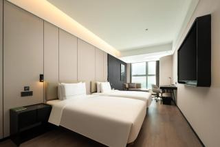 Atour Hotel Kunming Guandu Longhu Times Financial Center - 4