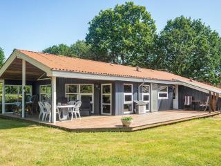 4 star holiday home in Glesborg - 0