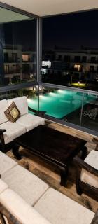 Stunning Pool View Terrace & AC 7 Min to Beach - 2