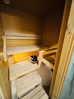 City apartment with sauna - 3