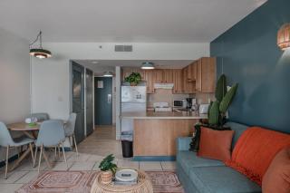 Direct Ocean Front Studio with Endless Views Palace Resort 302 - 5