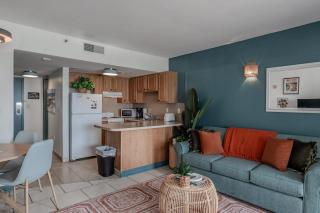 Direct Ocean Front Studio with Endless Views Palace Resort 302 - 3