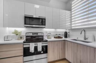 Modern Stay Near Beach #207 - 6