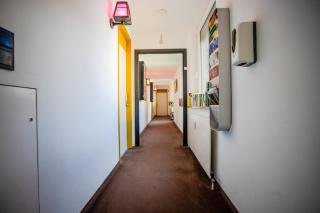 Ama executive stay 3 - 8