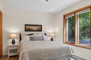 Dog Friendly Home in Sturgeon Bay with fire pit - 1
