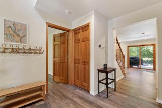 Dog Friendly Home in Sturgeon Bay with fire pit - 4