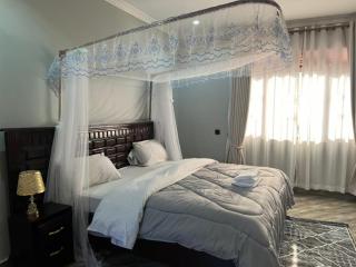 Excutive suites - 9