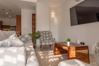 EOS Suites - 1