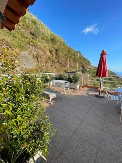Sunset House - 8