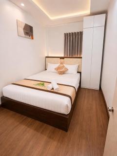 Crowne Boutique Hotel - 0