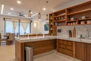 EOS Suites - 2