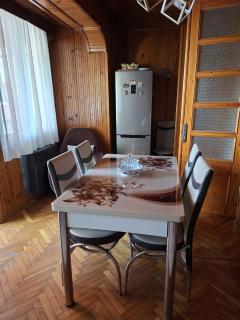 Keto's Apartment - 2