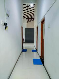 Laksilu Holiday Inn - 9