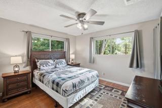 Yosemite Estate - 2 Homes, 2 Hot Tubs, Movie Theater, EV, Mini Golf - 4