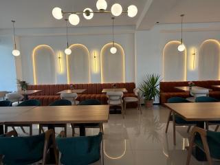 Hotel Majestic - 5