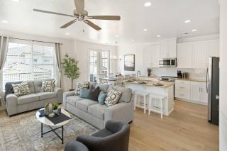 Heated Pool, Pickleball - New & Beautiful Home - Save Today - 1