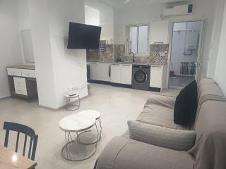 Studio en rez-de-chaussée - 0