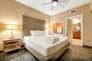2BR with Jacuzzi Arcade & 10 Mins to Parks - 8