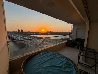 Nile view 2 BR Luxurious apartment in Maadi - 3